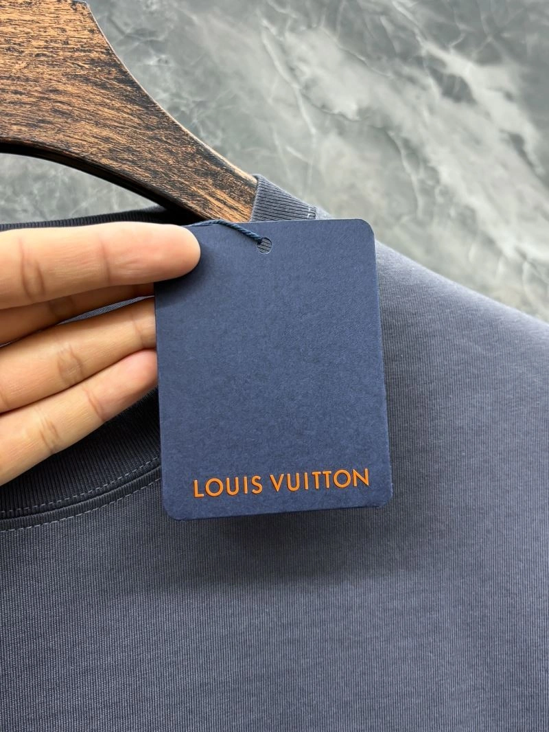 RelaxedFit Louis Vuitton T-Shirts 136200