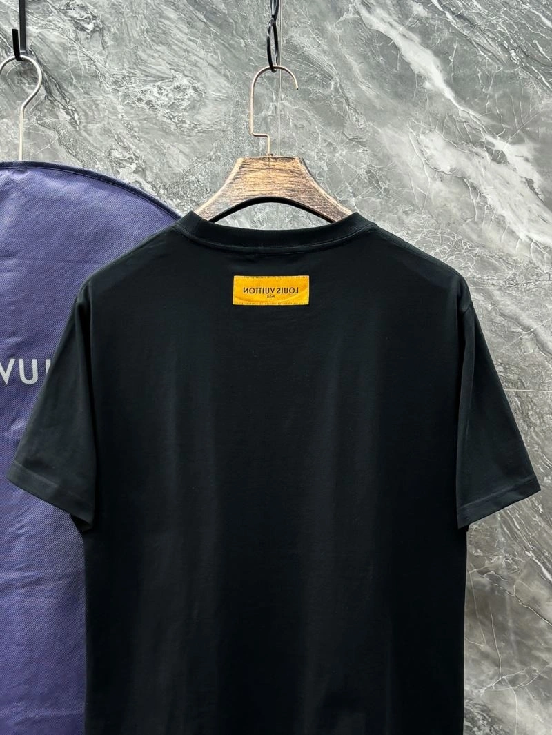NewStyle Louis Vuitton T-Shirts 136188