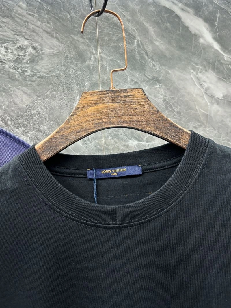 NewStyle Louis Vuitton T-Shirts 136188