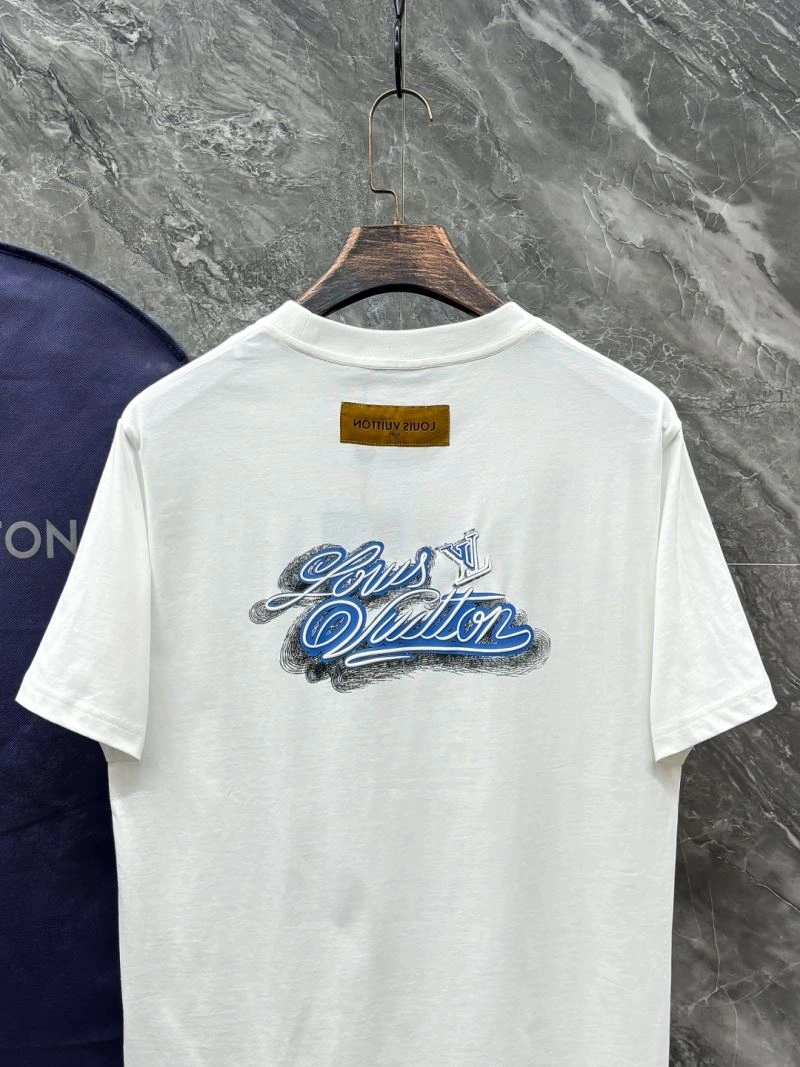 EyeCatching Louis Vuitton T-Shirts 136183