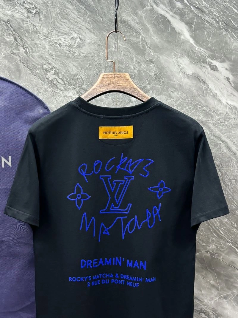 Louis Vuitton T-Shirts Neat 136171