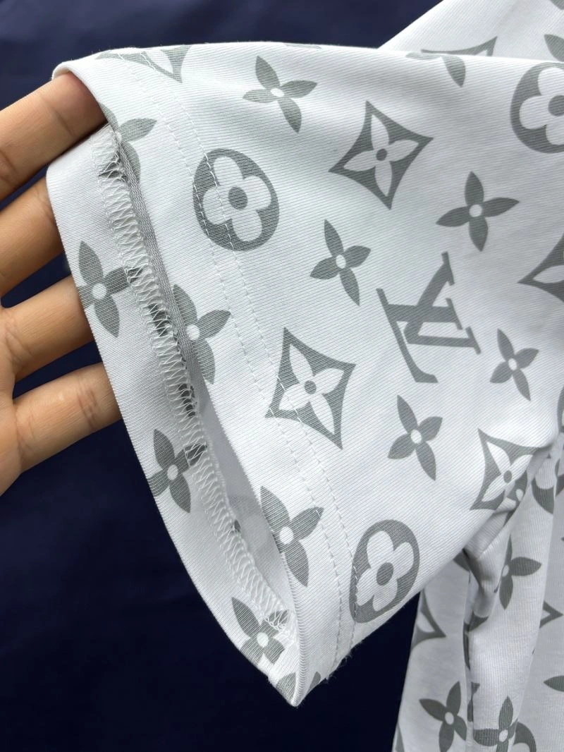 Youthful Louis Vuitton T-Shirts 136198