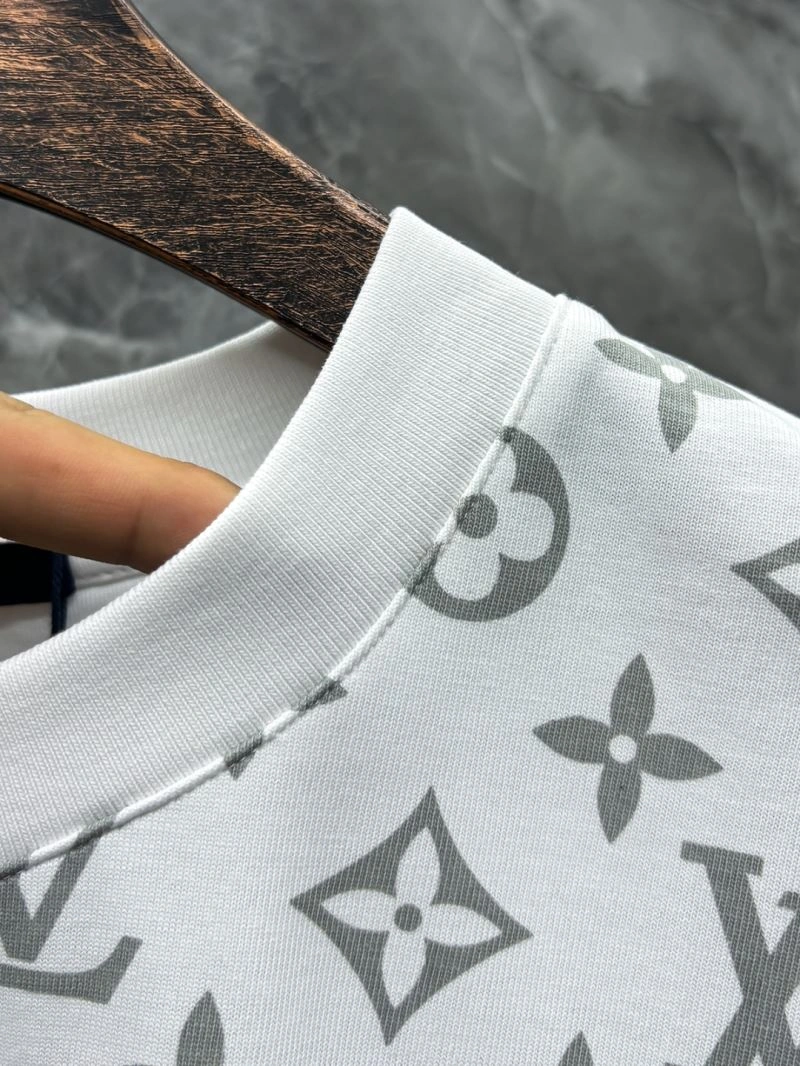 Youthful Louis Vuitton T-Shirts 136198
