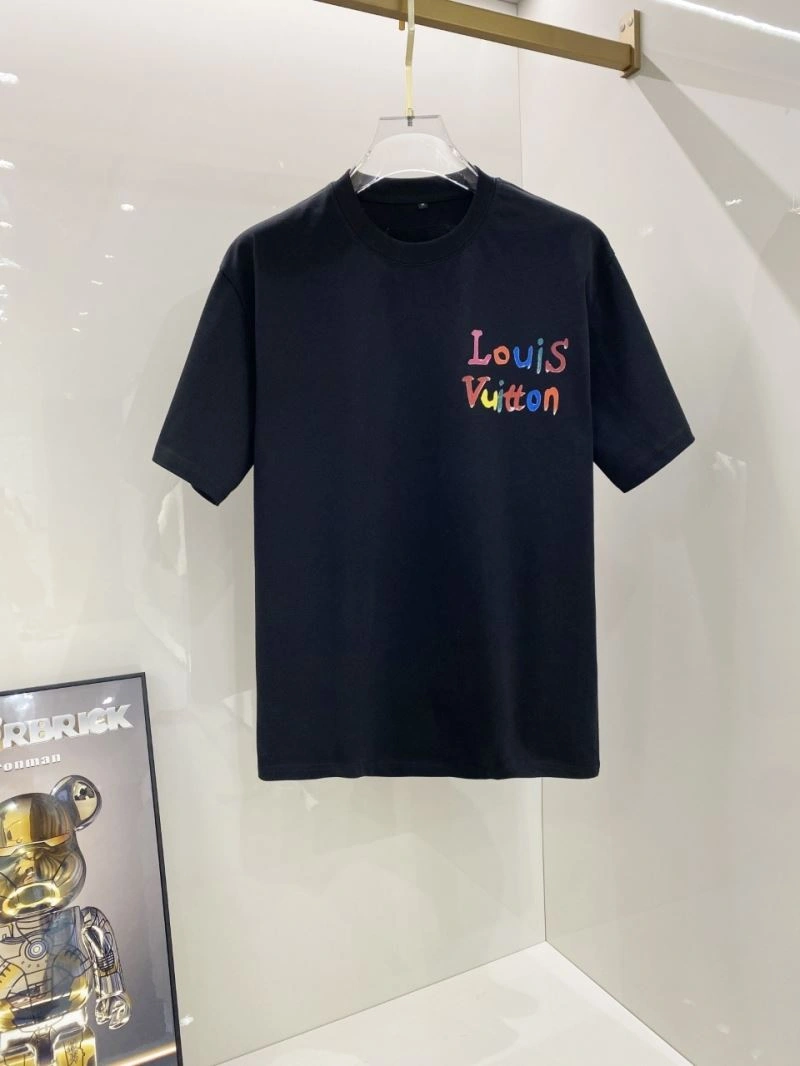 Louis Vuitton T-Shirts Sporty 136160