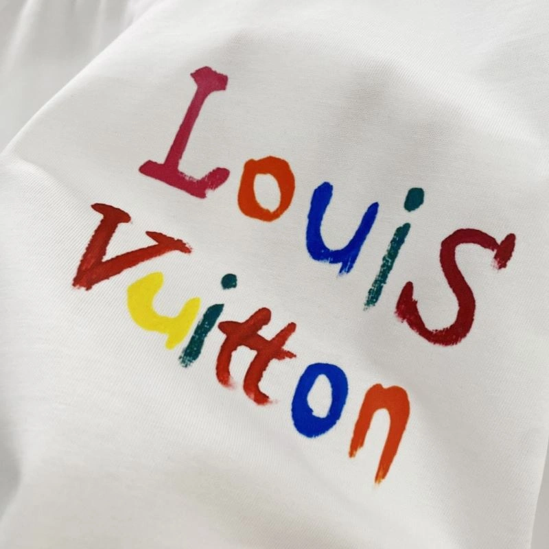 Soft Louis Vuitton T-Shirts 136157