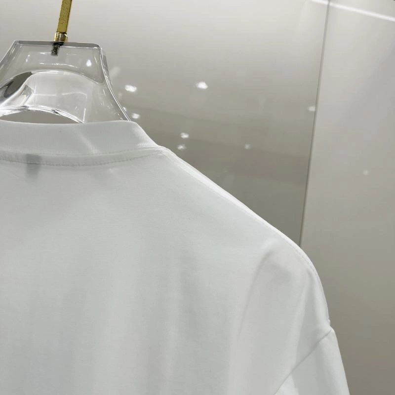 Louis Vuitton T-Shirts Breathable 136158
