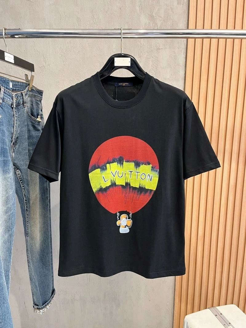 OdorResistant Louis Vuitton T-Shirts 136145