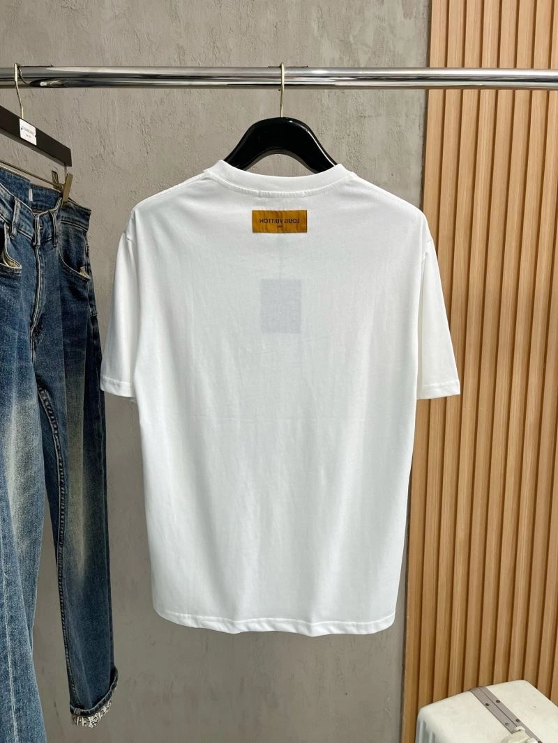 EyeCatching Louis Vuitton T-Shirts 136142