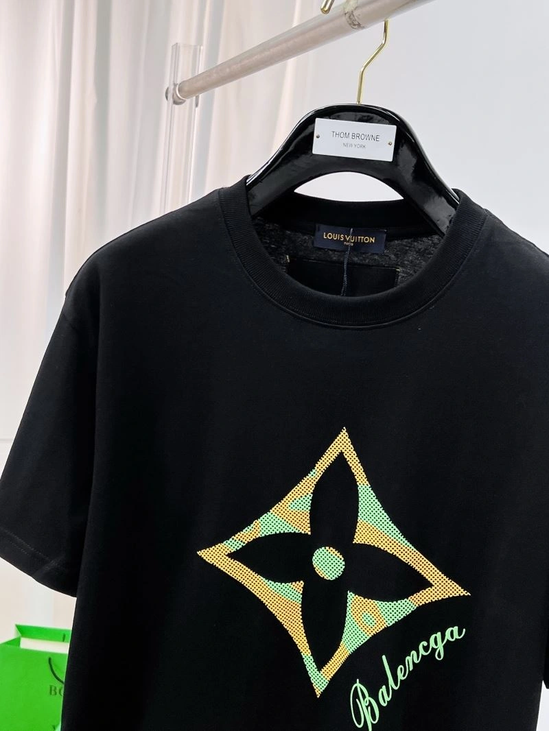 Louis Vuitton T-Shirts Sporty 136151
