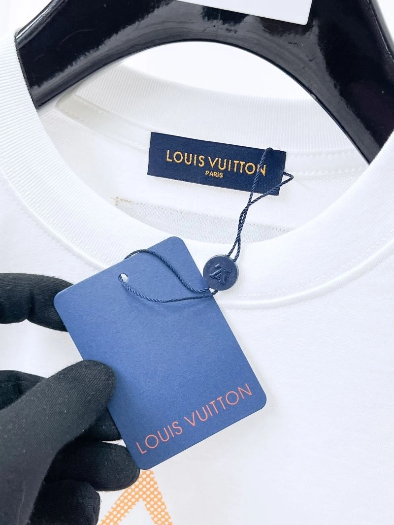 Louis Vuitton T-Shirts SmoothTexture 136146