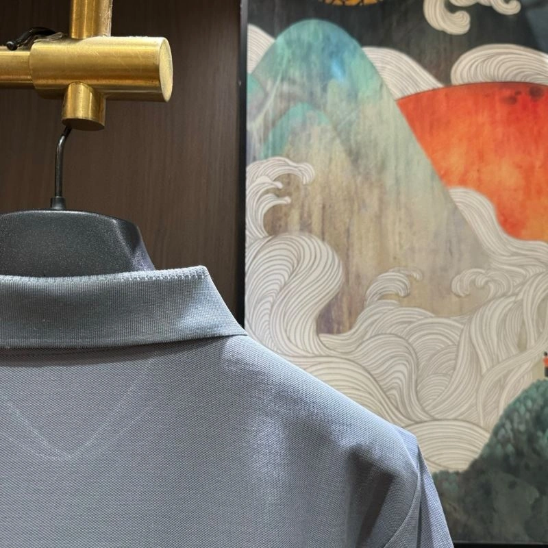 Louis Vuitton T-Shirts ModernLook 136155