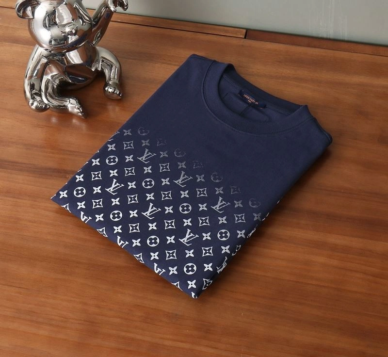 MoistureWicking Louis Vuitton T-Shirts 136141