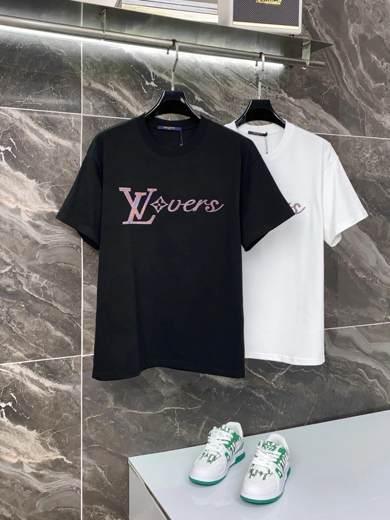 Breathable Louis Vuitton T-Shirts 136150