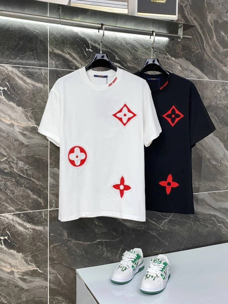 Louis Vuitton T-Shirts SoftTouch 136156