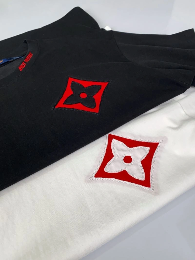Louis Vuitton T-Shirts SoftTouch 136156