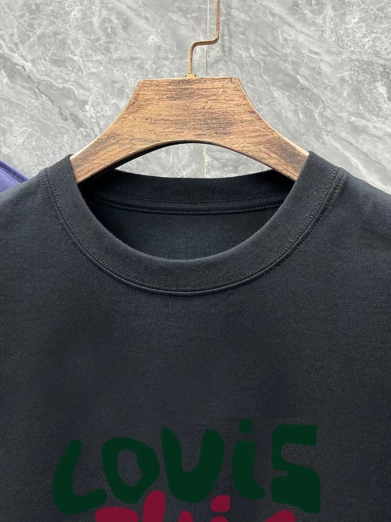 Louis Vuitton T-Shirts Contemporary 136148
