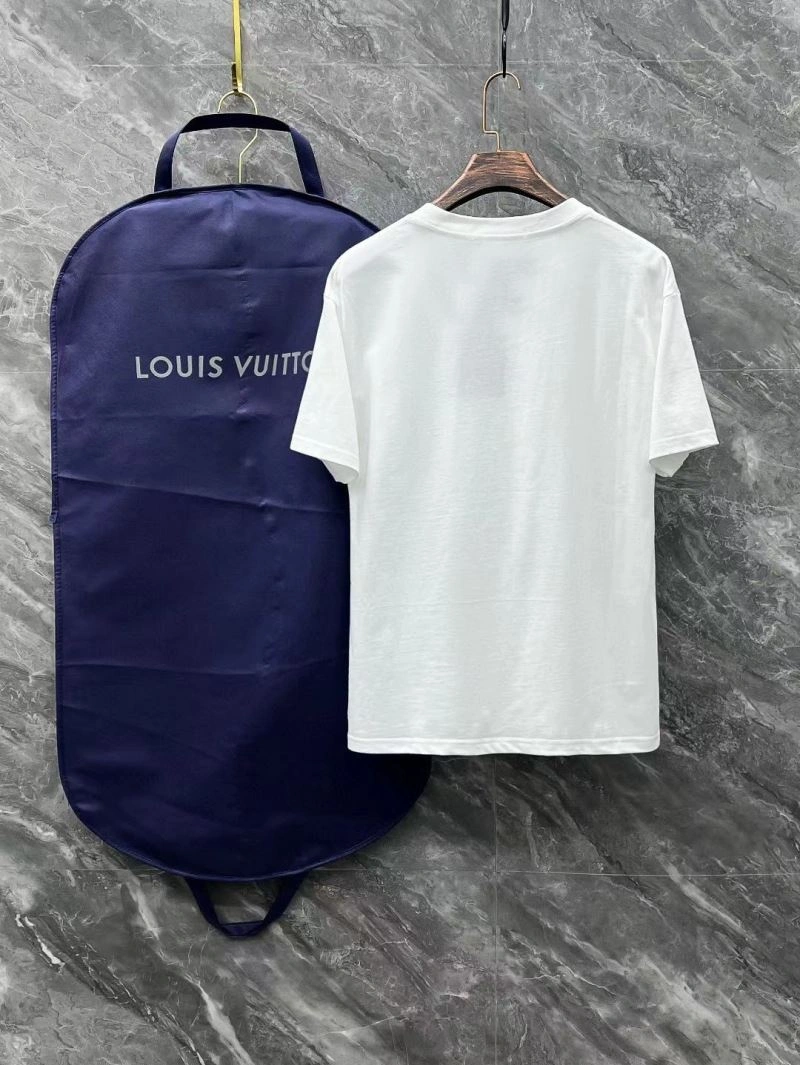 Louis Vuitton T-Shirts Contemporary 136148