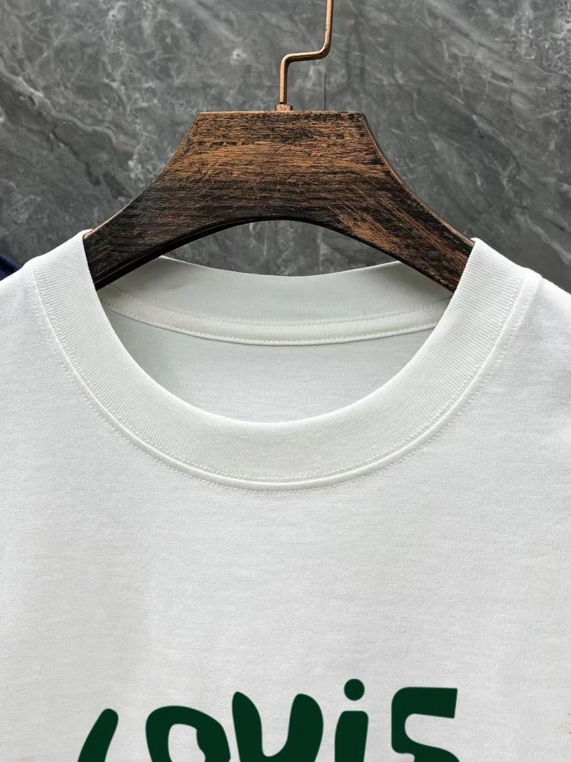 Louis Vuitton T-Shirts Contemporary 136148