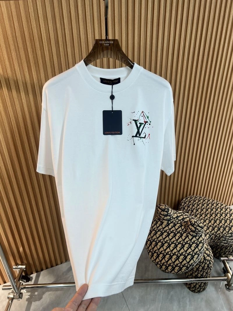 SunProtective Louis Vuitton T-Shirts 136139