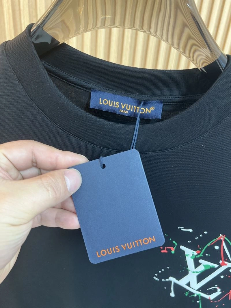 Louis Vuitton T-Shirts Practical 136132