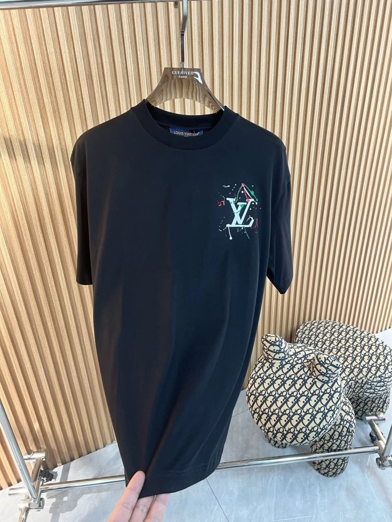 Louis Vuitton T-Shirts Practical 136132