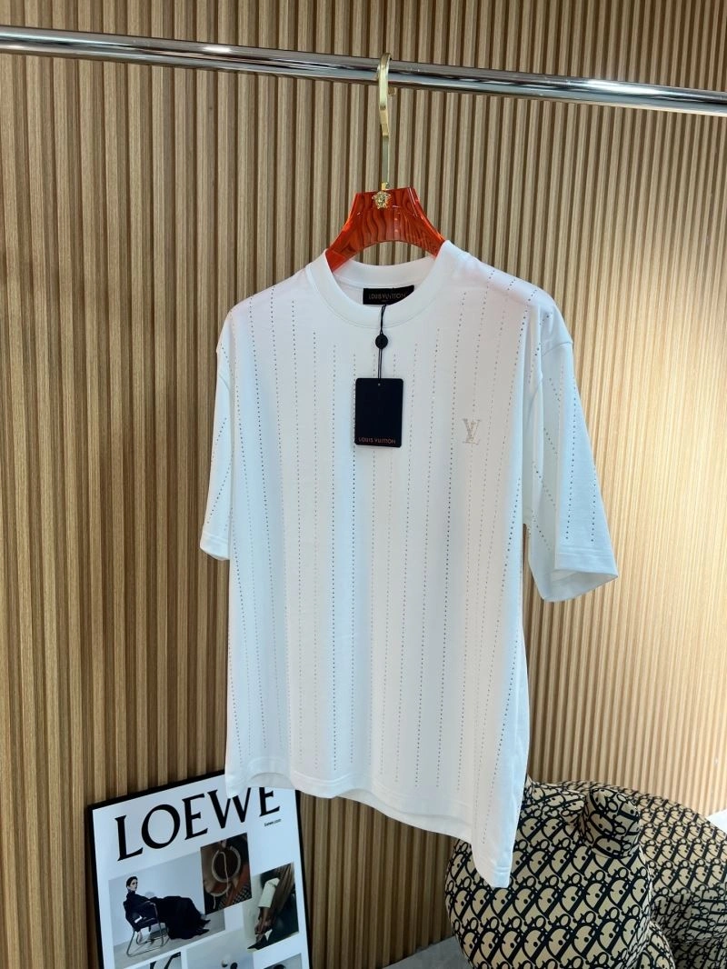 Louis Vuitton T-Shirts Trendsetting 136152