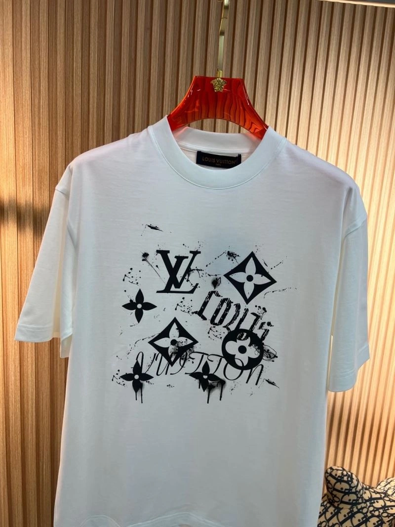 Durable Louis Vuitton T-Shirts 136125