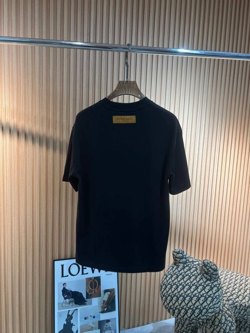 Louis Vuitton T-Shirts Stretchable 136143