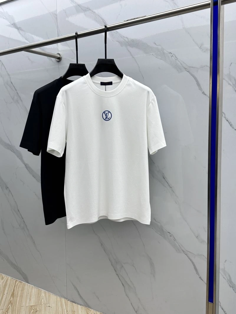 Affordable Louis Vuitton T-Shirts 136123
