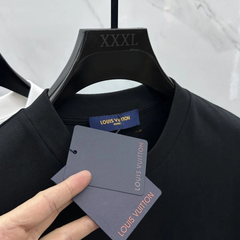 Unique Louis Vuitton T-Shirts 136127