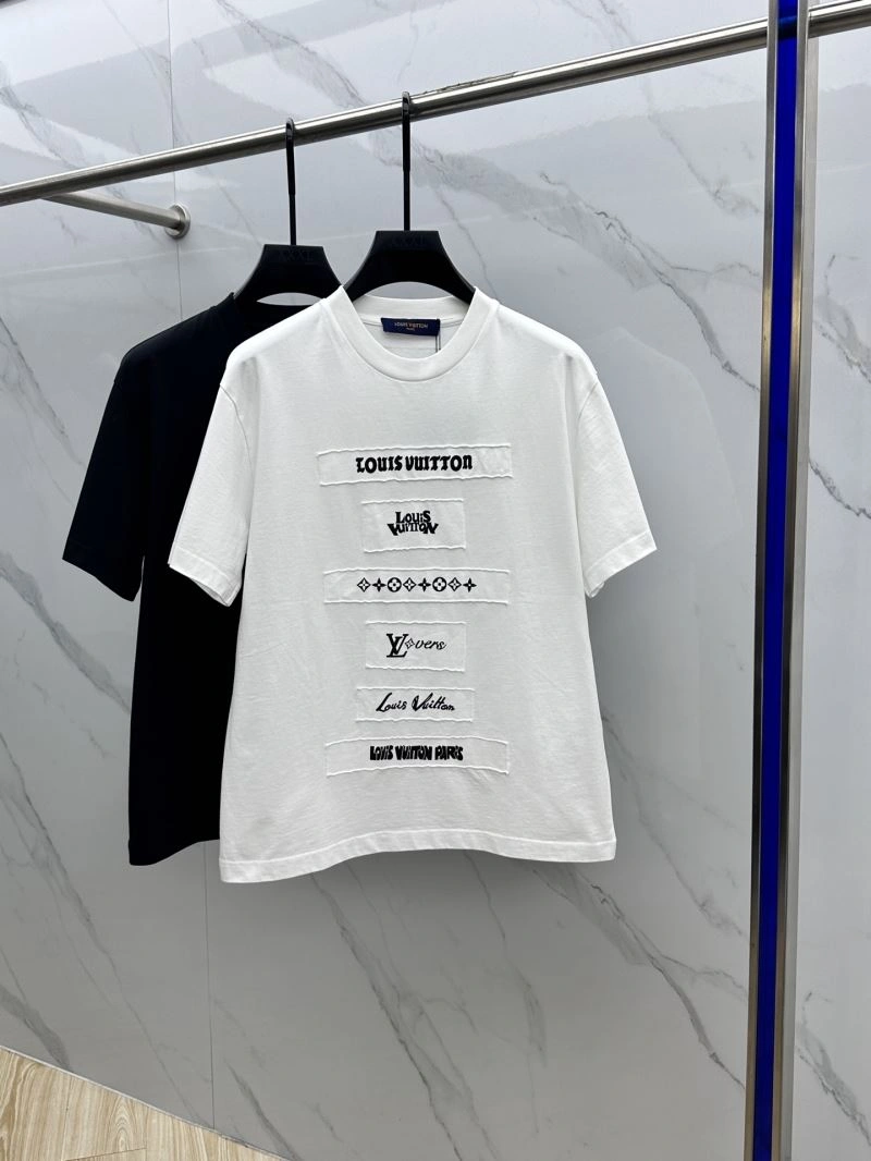 Louis Vuitton T-Shirts GoodFit 136128