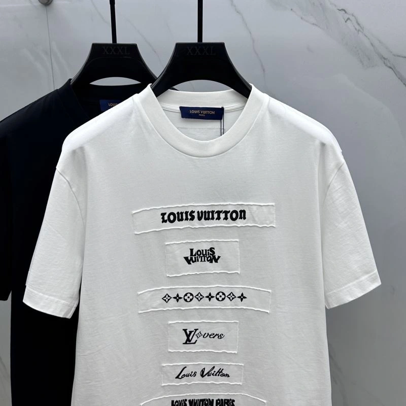 Louis Vuitton T-Shirts GoodFit 136128