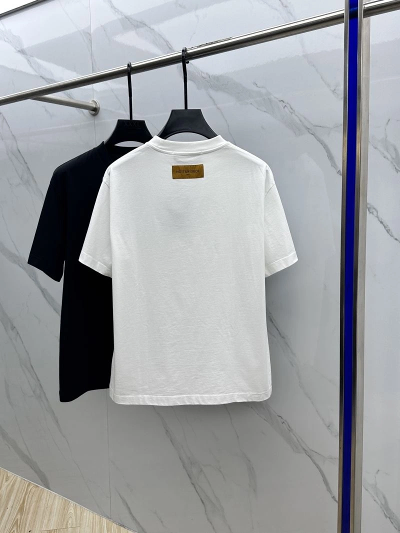 Louis Vuitton T-Shirts GoodFit 136128