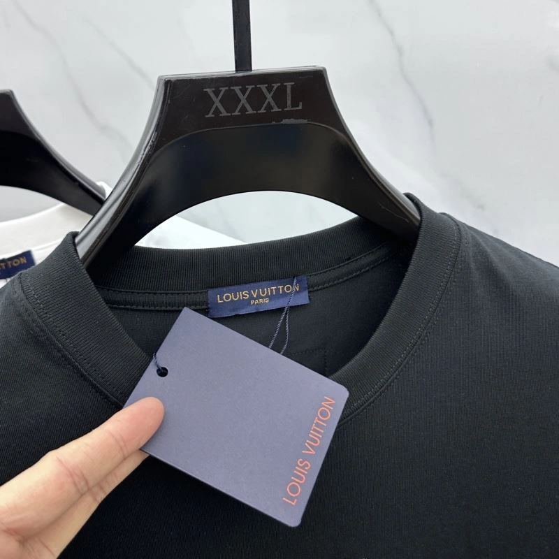 Louis Vuitton T-Shirts EasyMatch 136122