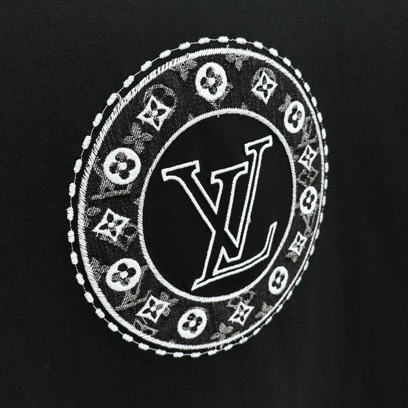 Louis Vuitton T-Shirts EasyMatch 136122