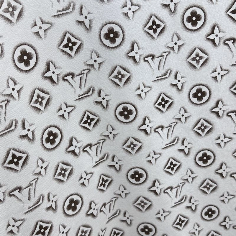 Louis Vuitton T-Shirts Chic 136121