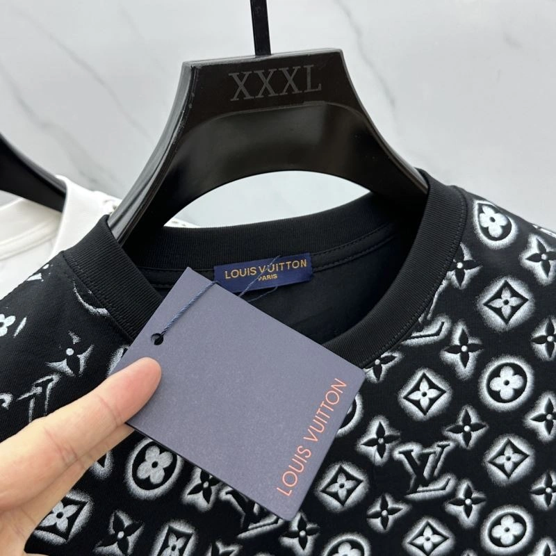 Louis Vuitton T-Shirts SunProtective 136119