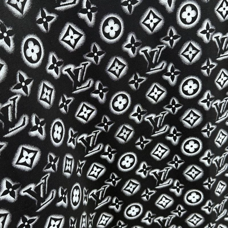 Louis Vuitton T-Shirts SunProtective 136119