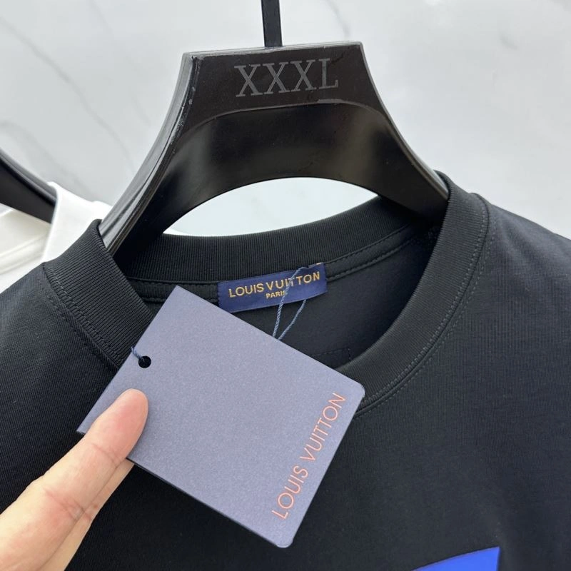 Louis Vuitton T-Shirts SmoothTexture 136117