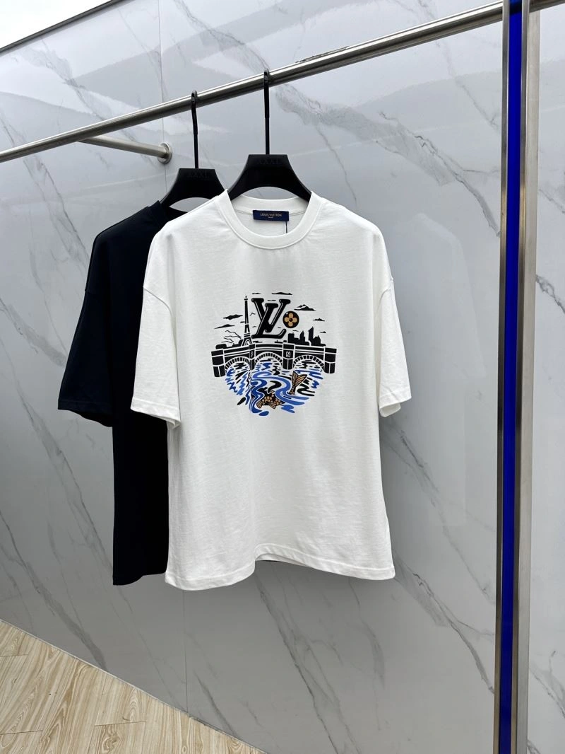 Cozy Louis Vuitton T-Shirts 136118