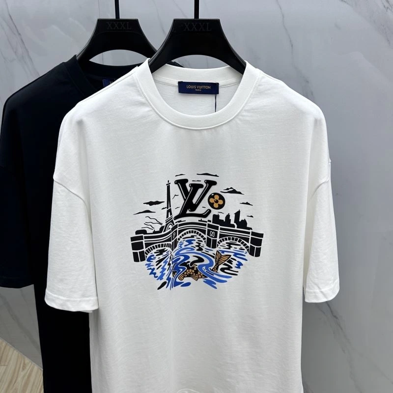 Cozy Louis Vuitton T-Shirts 136118