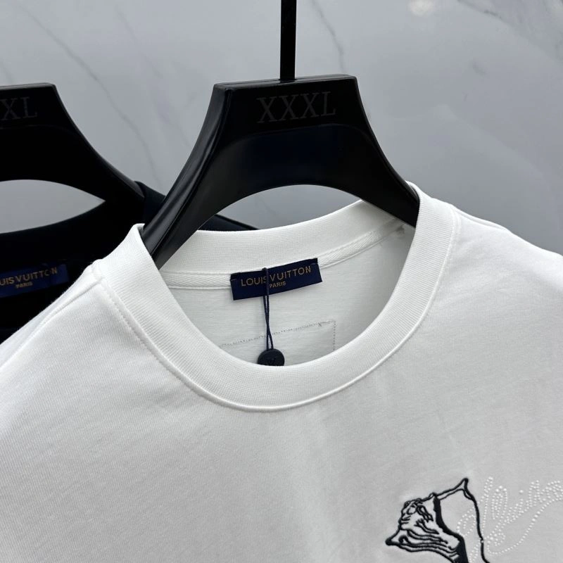 Louis Vuitton T-Shirts QuickDry 136105