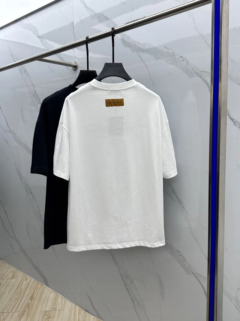 Louis Vuitton T-Shirts QuickDry 136105