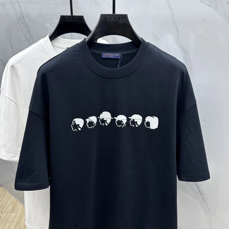 Louis Vuitton T-Shirts FashionForward 136102