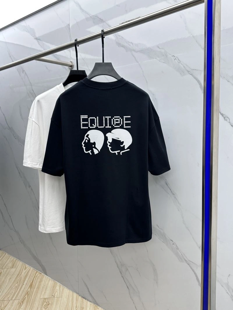 Louis Vuitton T-Shirts FashionForward 136102