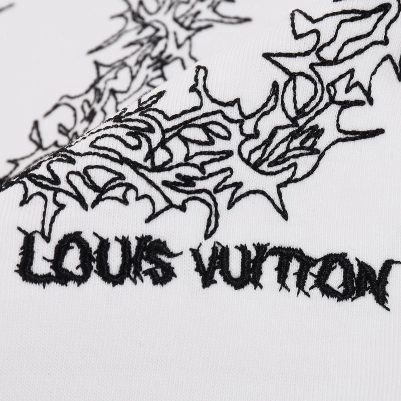 WaterResistant Louis Vuitton T-Shirts 136104