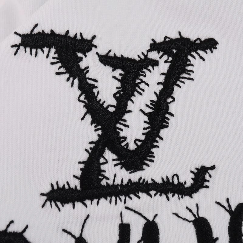 WaterResistant Louis Vuitton T-Shirts 136104