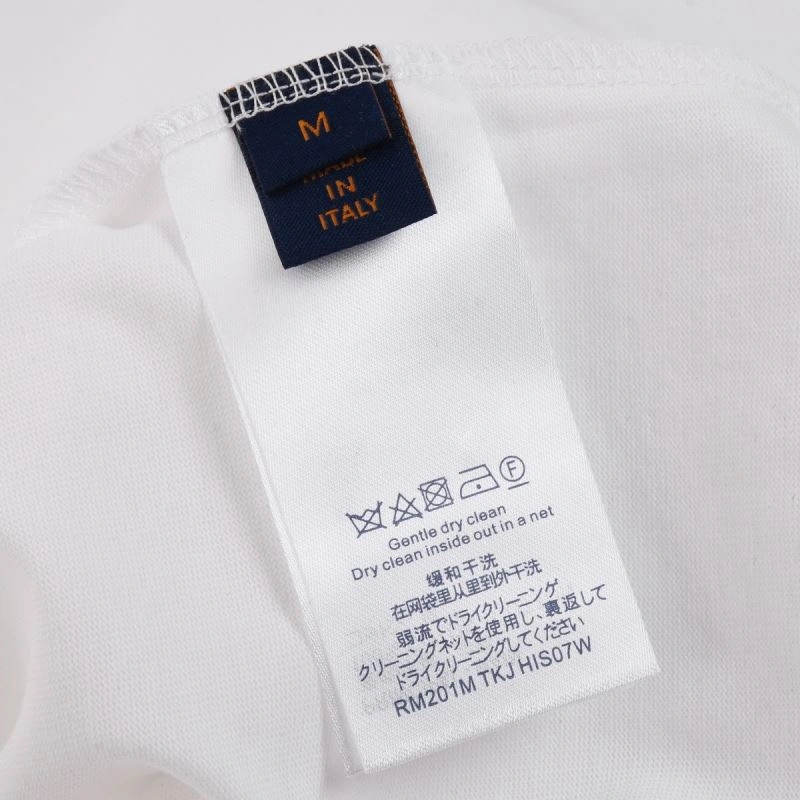 WaterResistant Louis Vuitton T-Shirts 136104