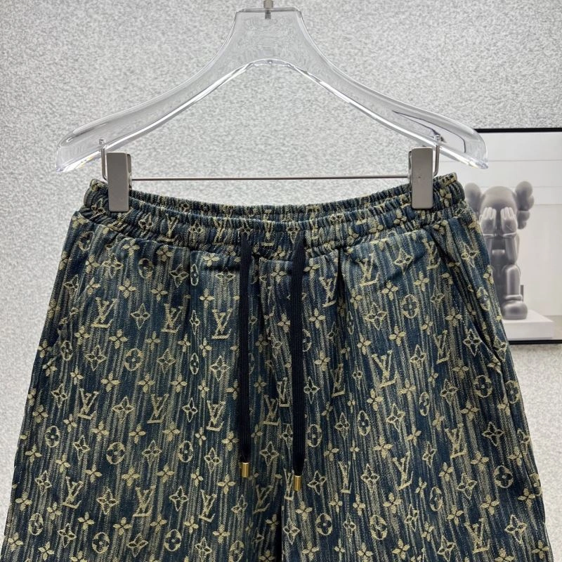 SoftTouch Louis Vuitton T-Shirts 136112
