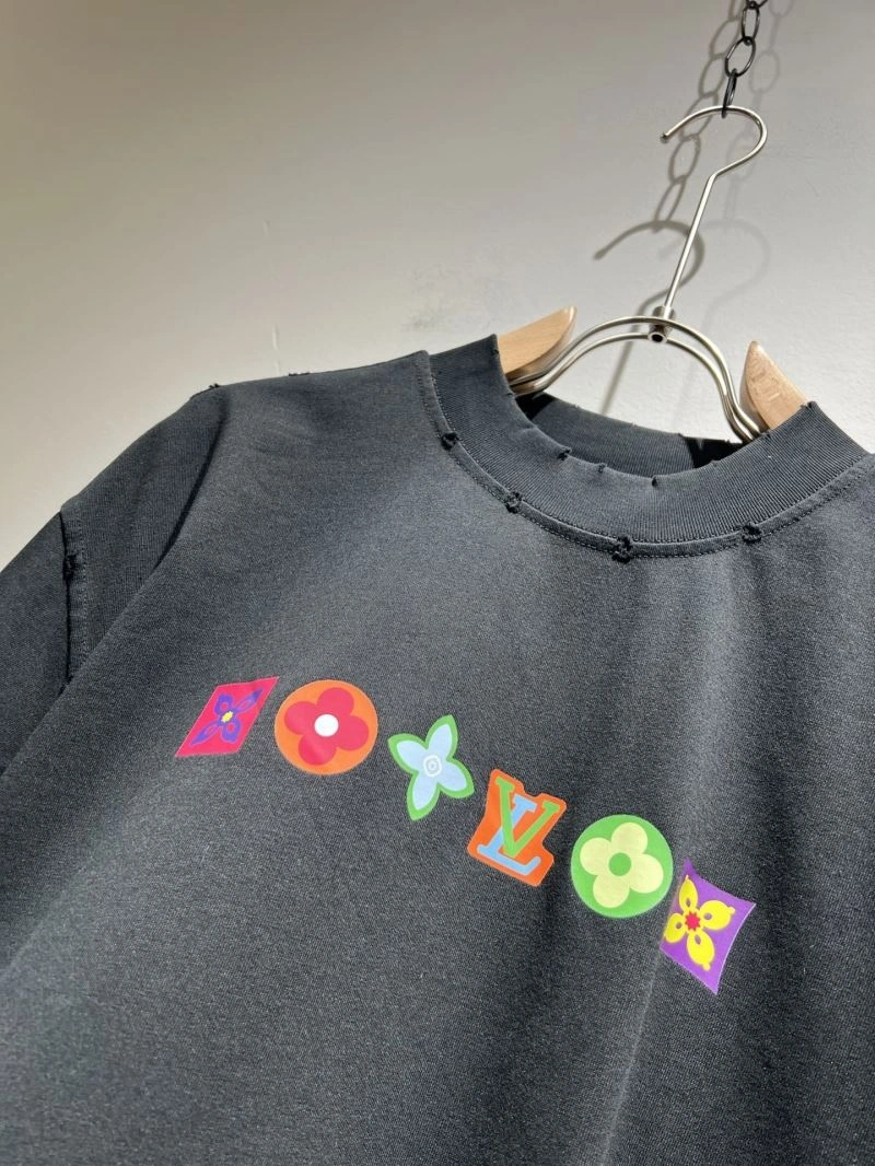 Louis Vuitton T-Shirts Casual 136094